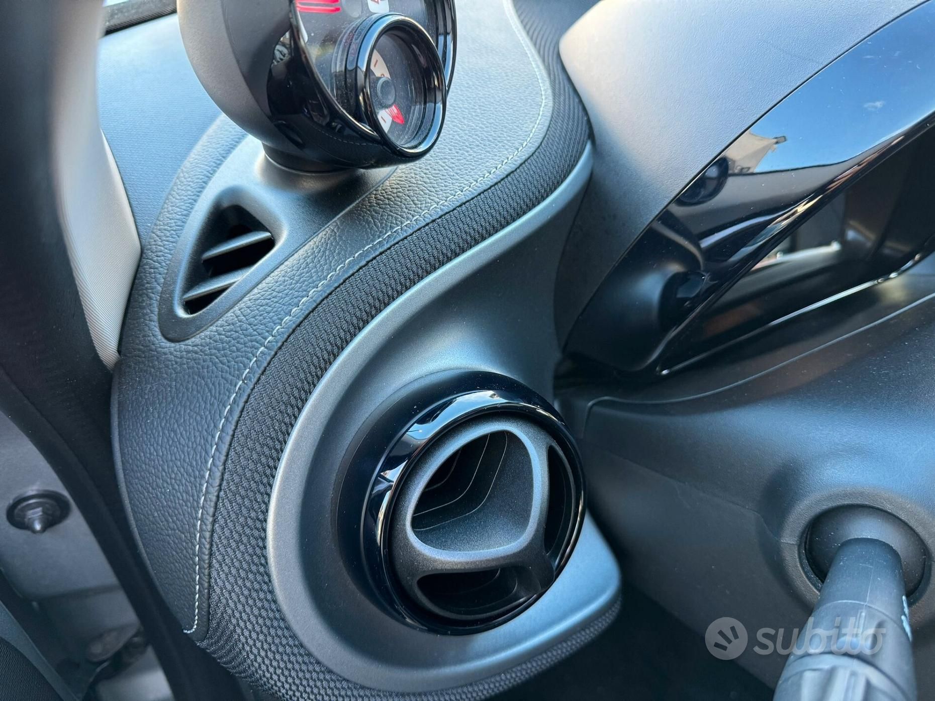 SMART FORFOUR 90 0.9 TURBO TWINAMIC BRABUS STYLE 2