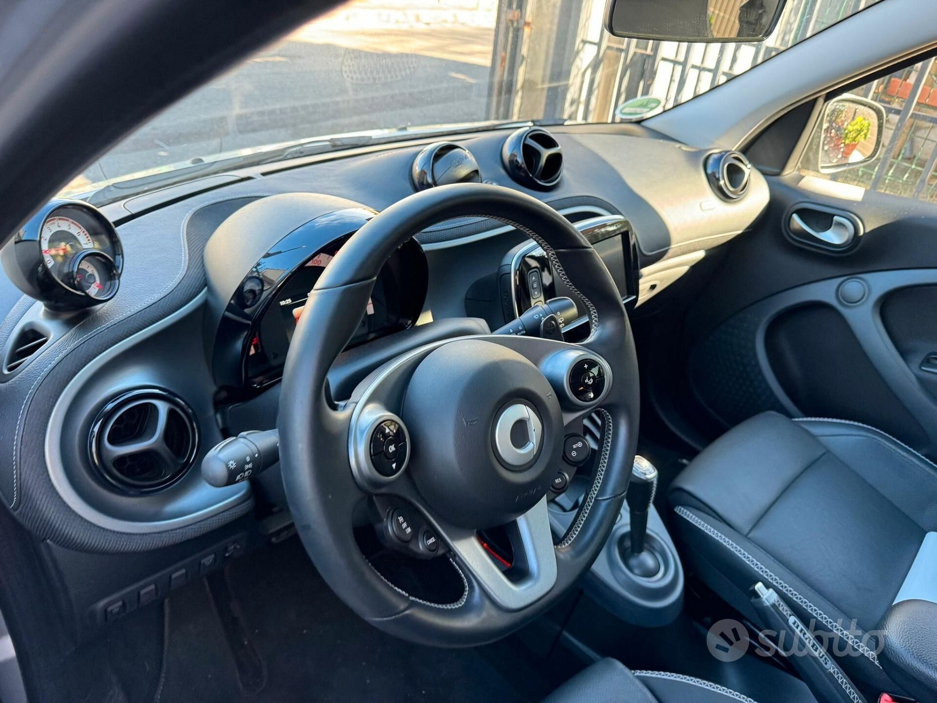 SMART FORFOUR 90 0.9 TURBO TWINAMIC BRABUS STYLE 2