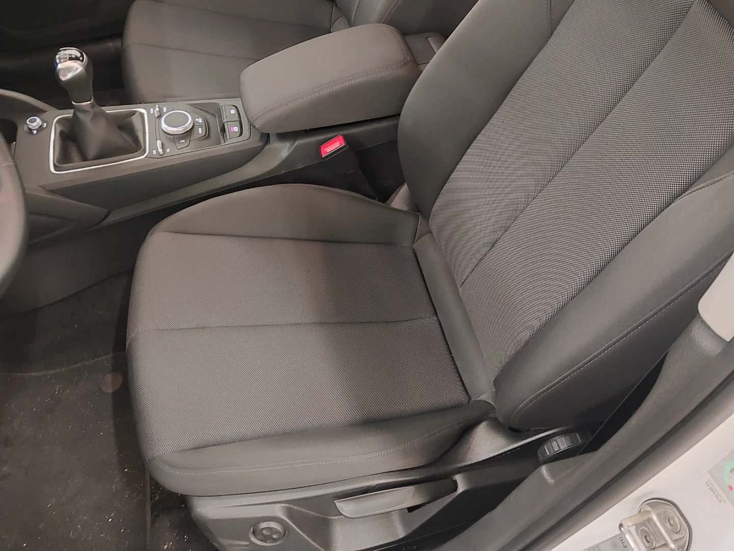 AUDI Q2 2023 30TDI IVA ESPOSTA