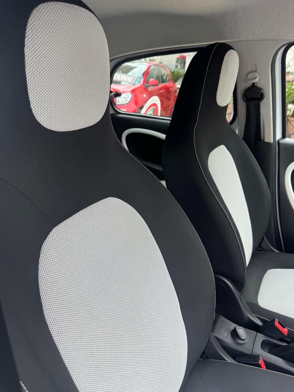 SMART FORFOUR 1.0 PASSION