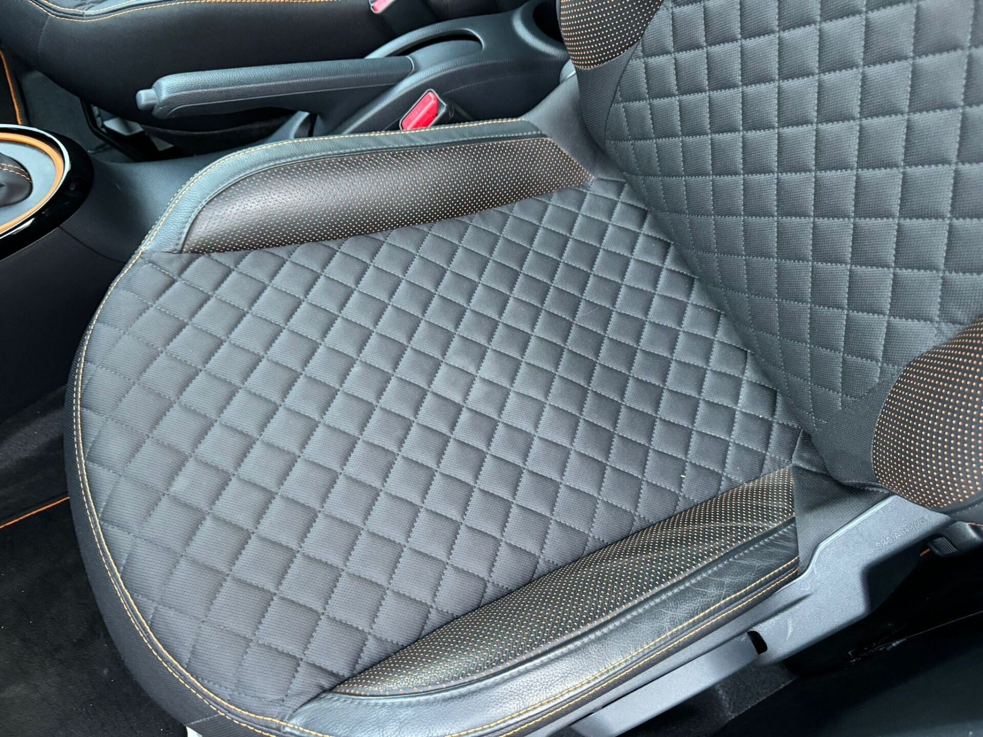 TOYOTA AYGO X LIMITED EDITION 1/500 ESEMPLARI FULL OPTIONAL