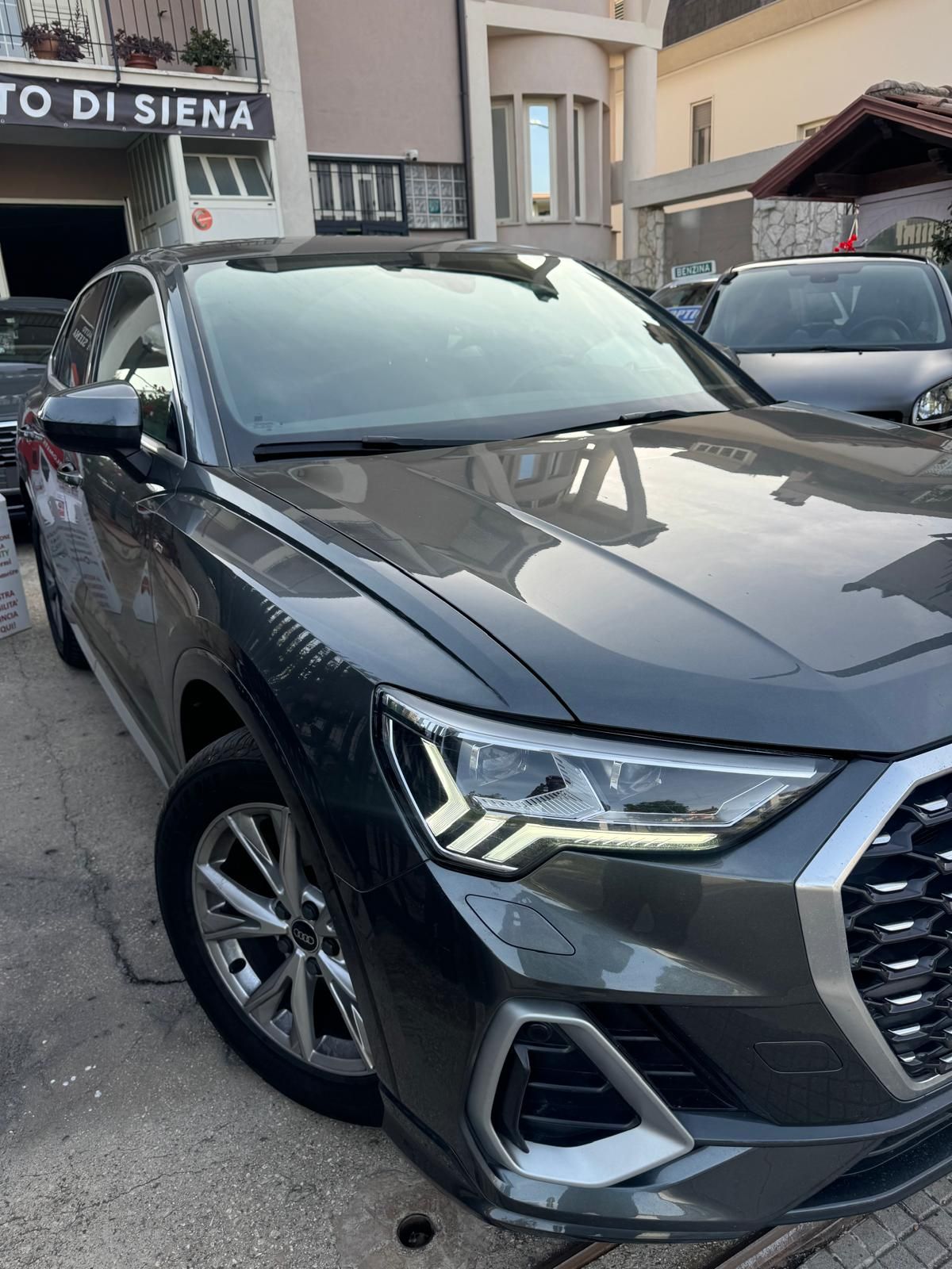 🔥 AUDI Q3 S-LINE — L’ELEGANZA SPORTIVA AL MASSIMO LIVELLO 🔥