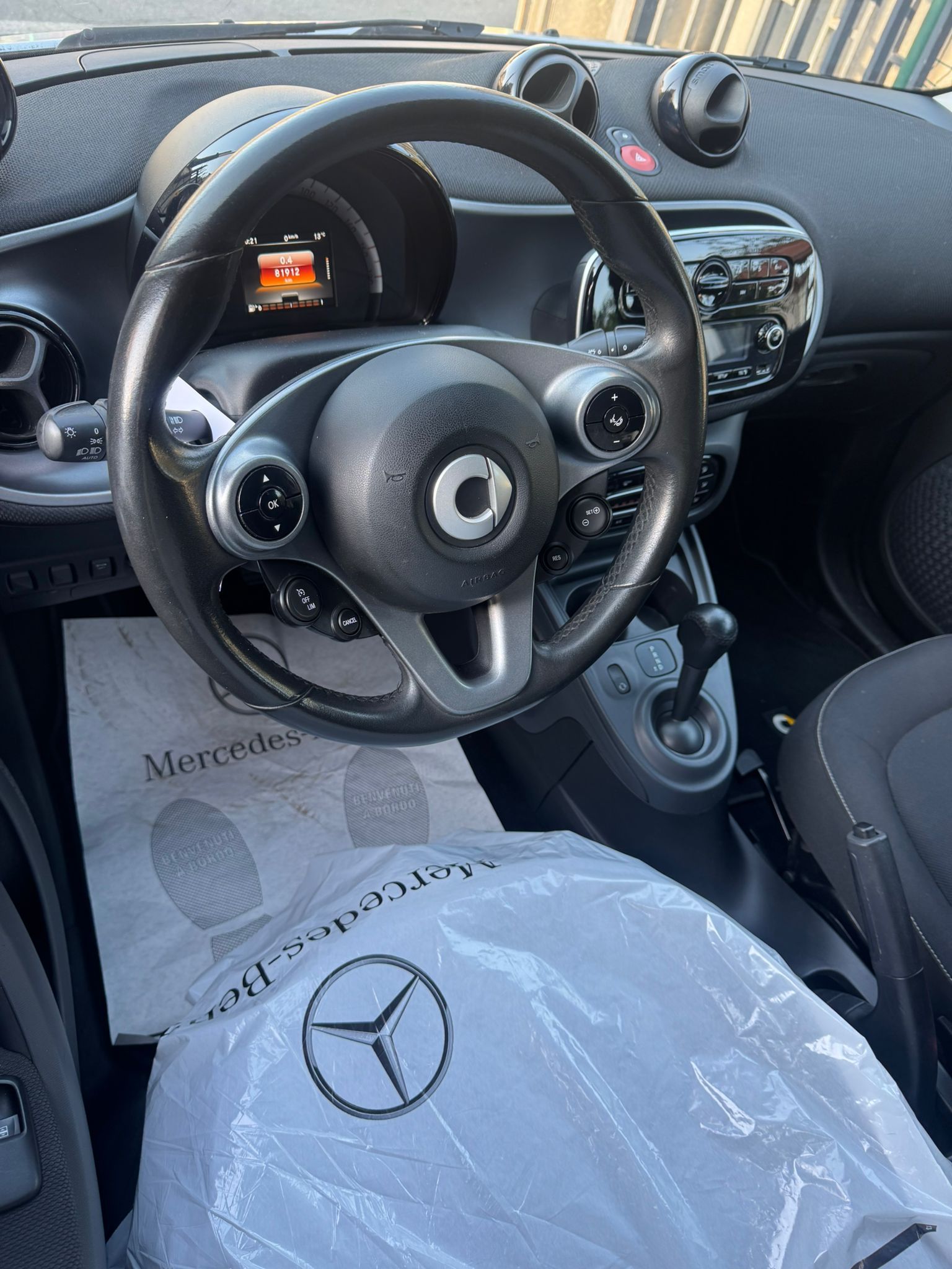 SMART FORFOUR TWINAMIC 1.0 BENZINA 71