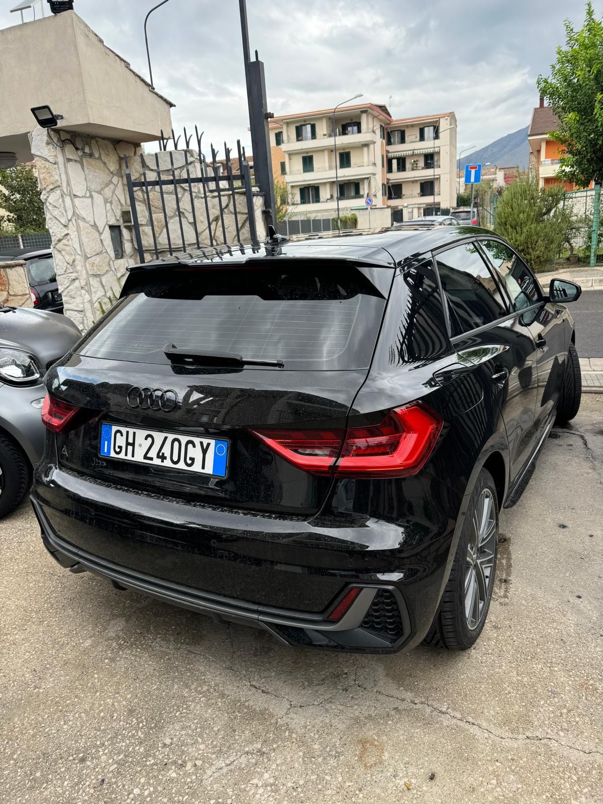 ✨ Audi A1 S-Line 35 TFSI – Total Black ✨