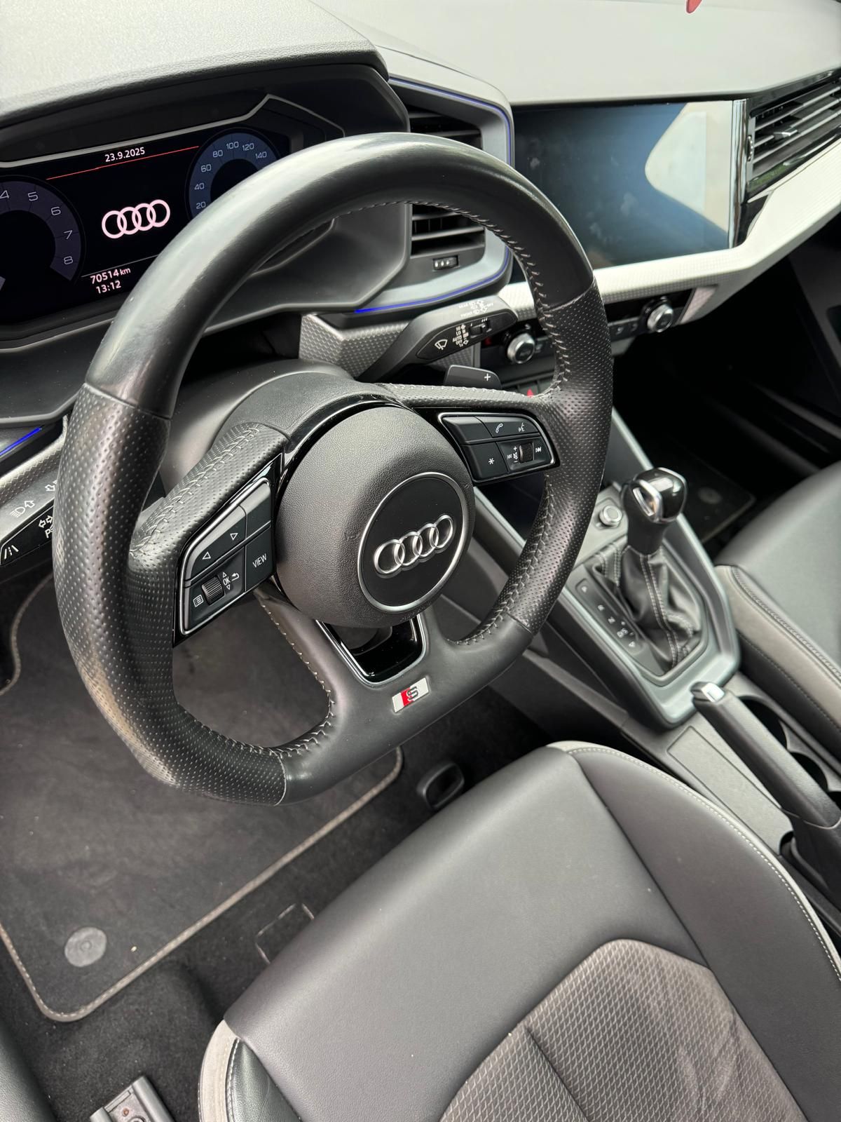 ✨ Audi A1 S-Line 35 TFSI – Total Black ✨