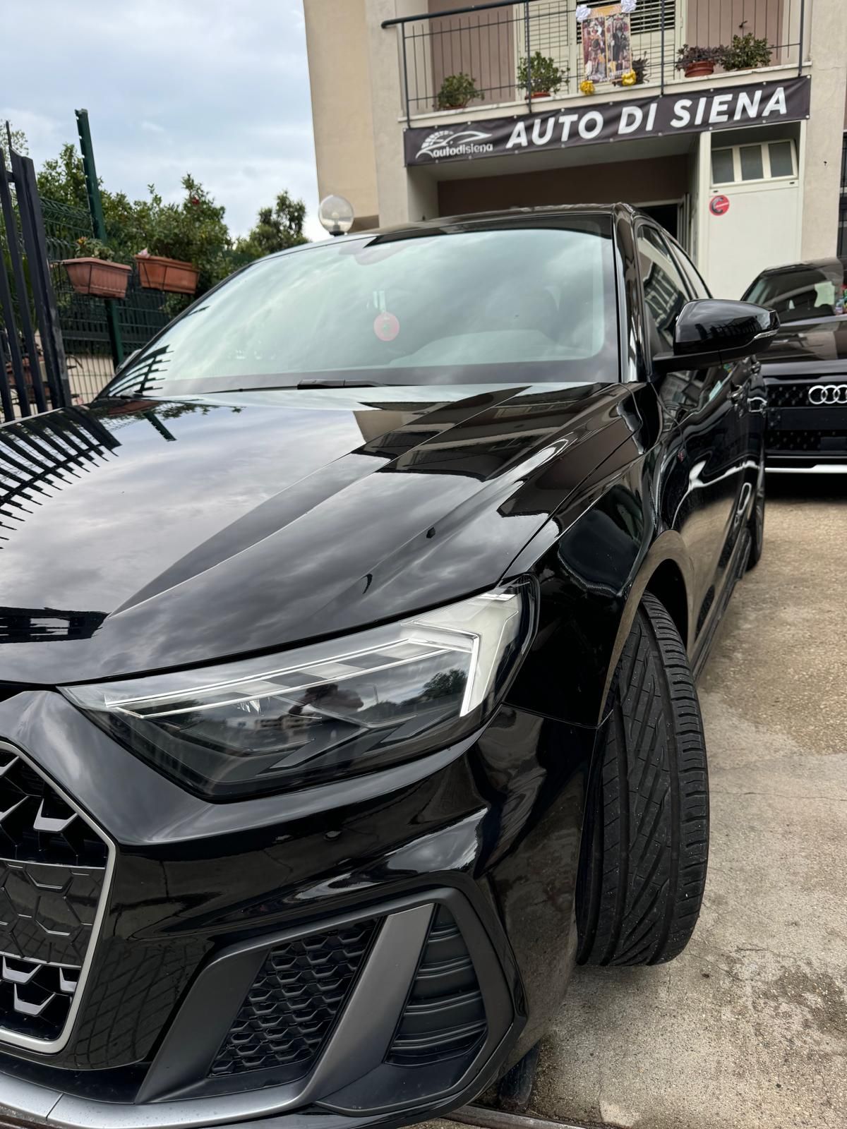 ✨ Audi A1 S-Line 35 TFSI – Total Black ✨
