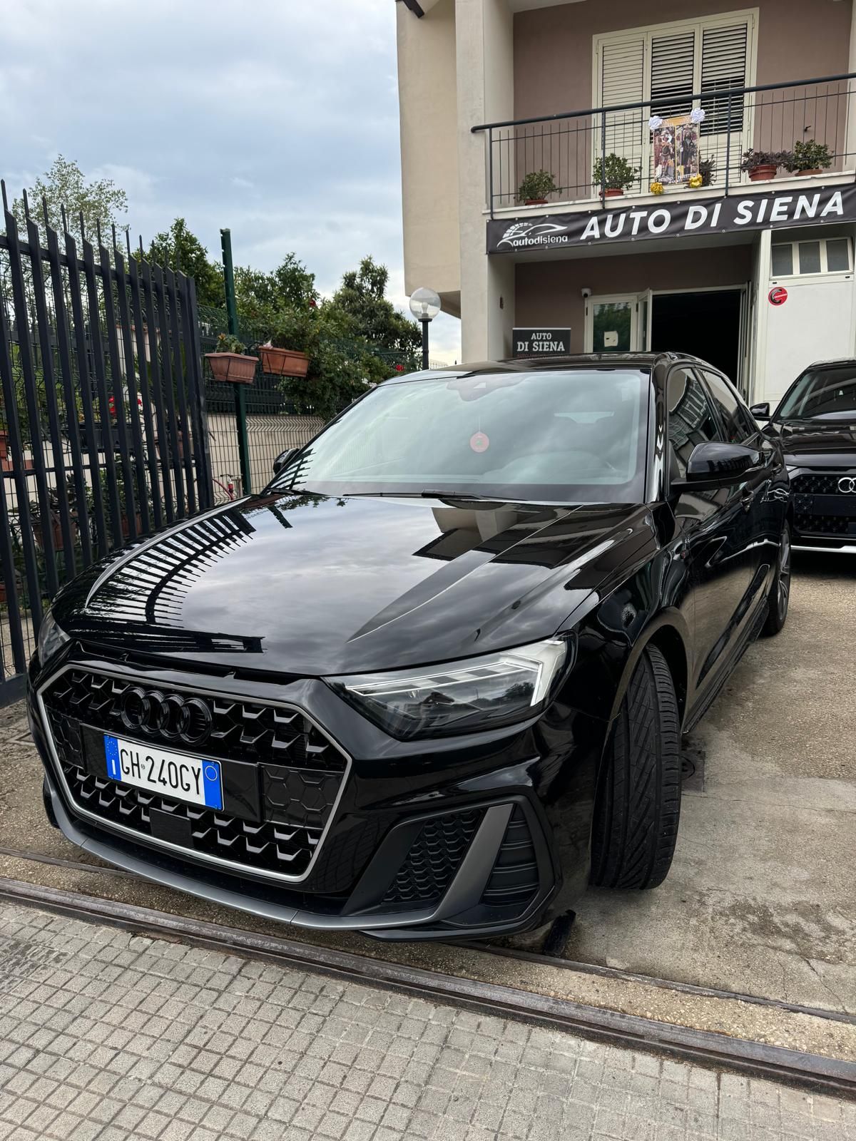 ✨ Audi A1 S-Line 35 TFSI – Total Black ✨