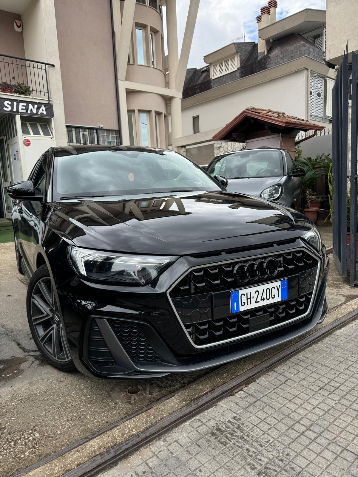 ✨ Audi A1 S-Line 35 TFSI – Total Black ✨