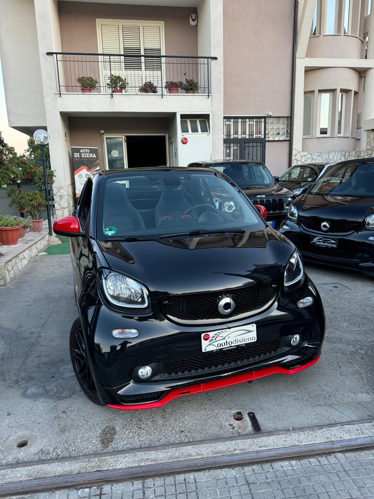 🚘 Smart ForTwo Cabrio Nightlove – 1 su 100 al mondo! 🖤✨