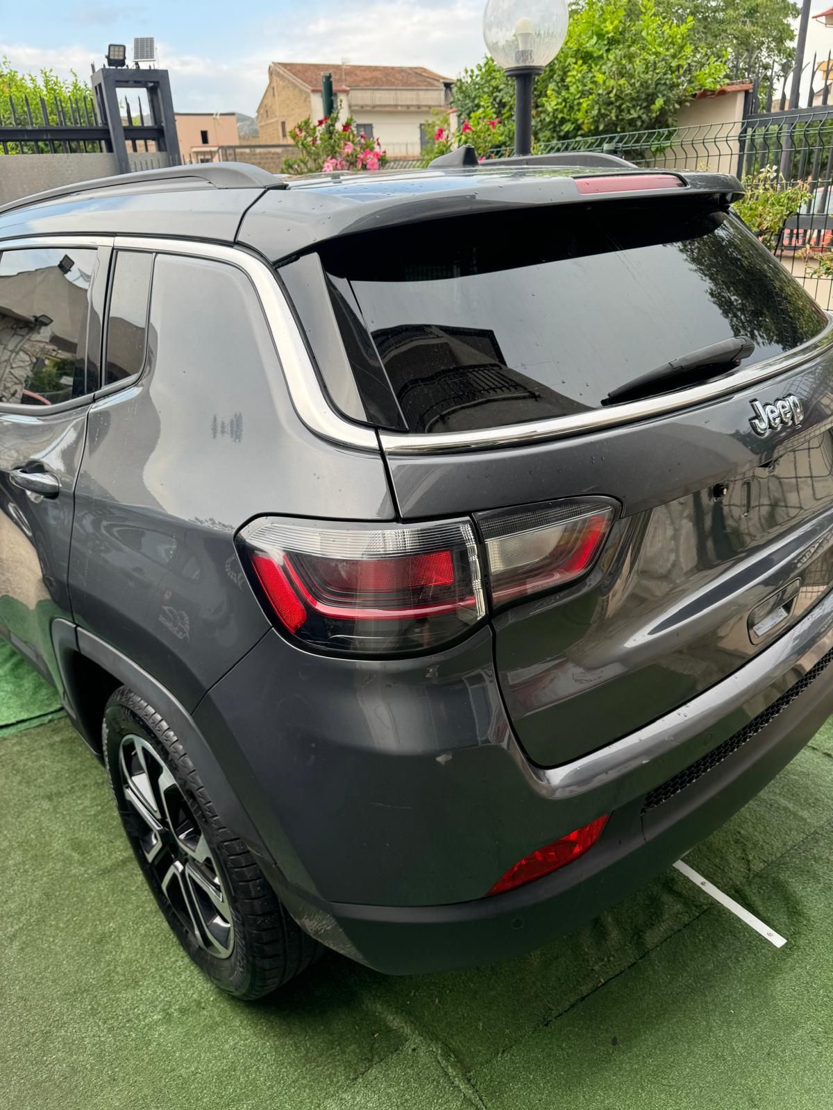 Jeep Compass Limited