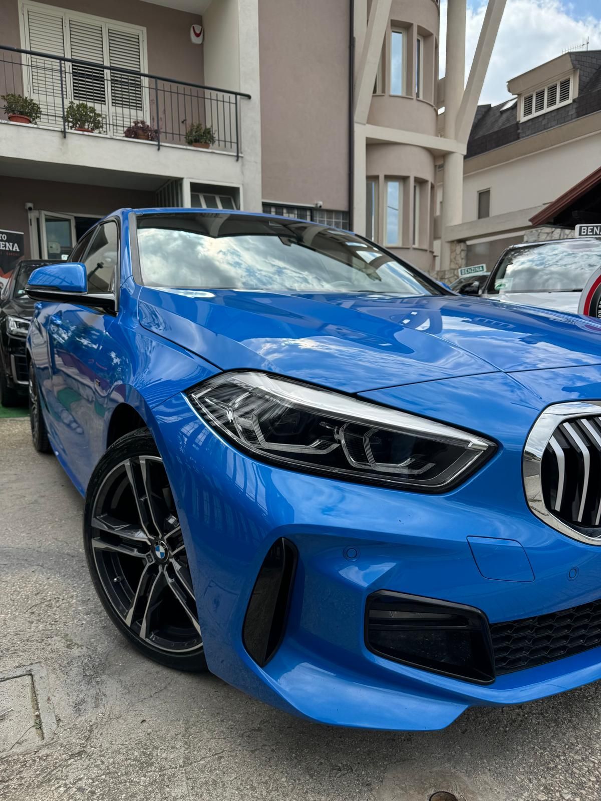 🔥 BMW Serie 1 116d – Eleganza e Sportività in Misano Blue 🔥