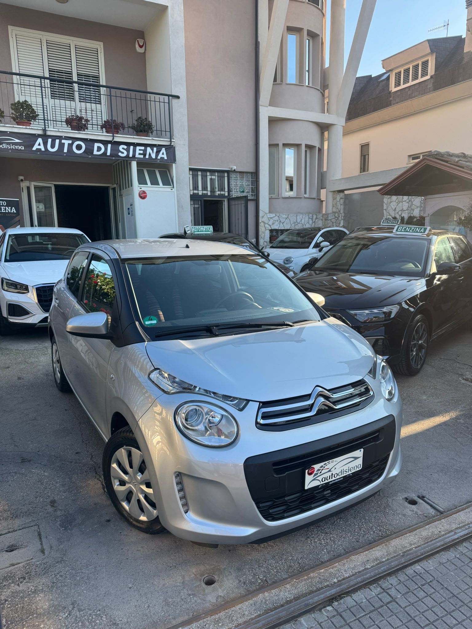 ✨ Compatta, moderna e con interni unici: questa Citroën C1 è una vera chicca introvabile 🚗💎