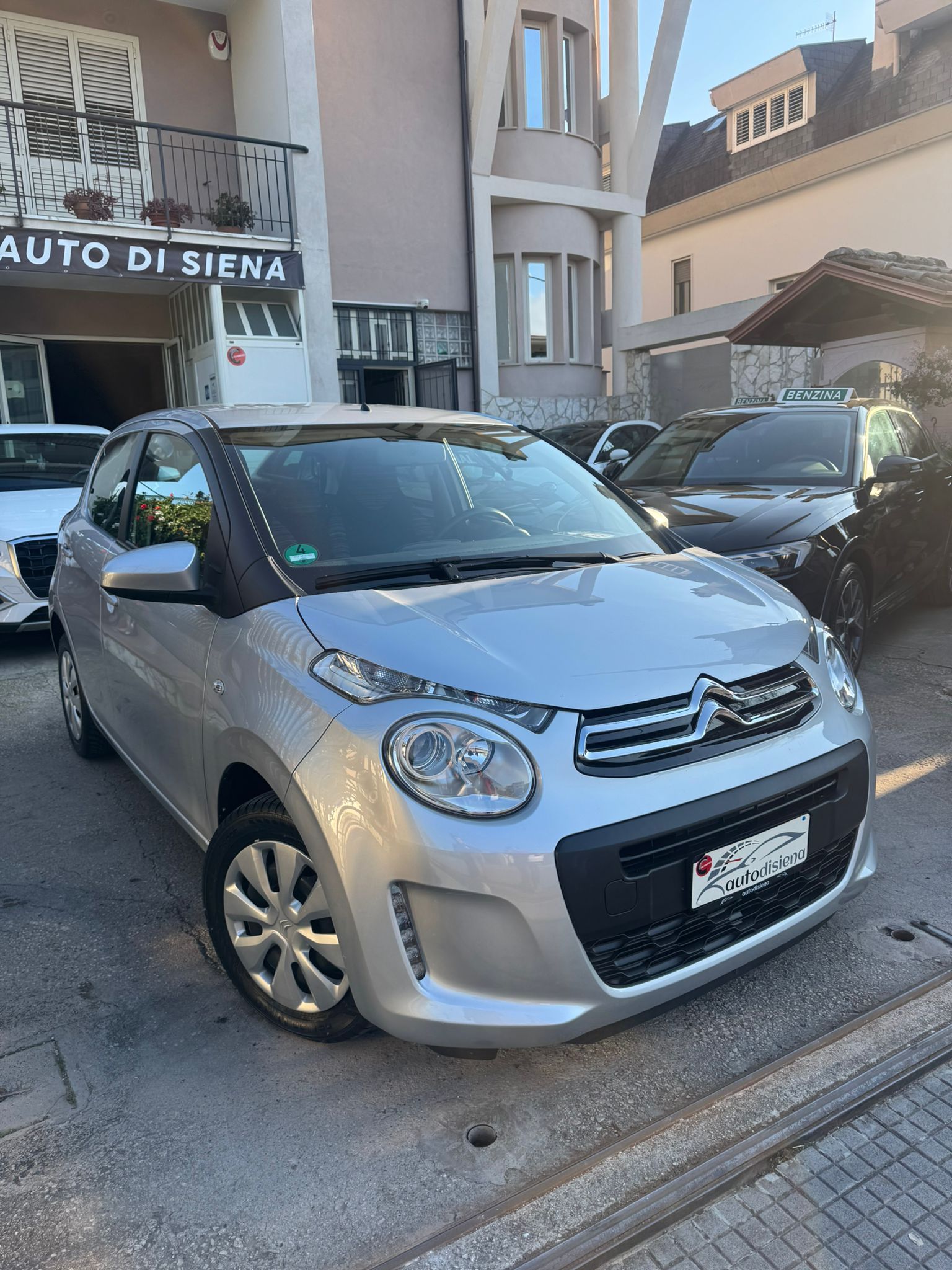✨ Compatta, moderna e con interni unici: questa Citroën C1 è una vera chicca introvabile 🚗💎