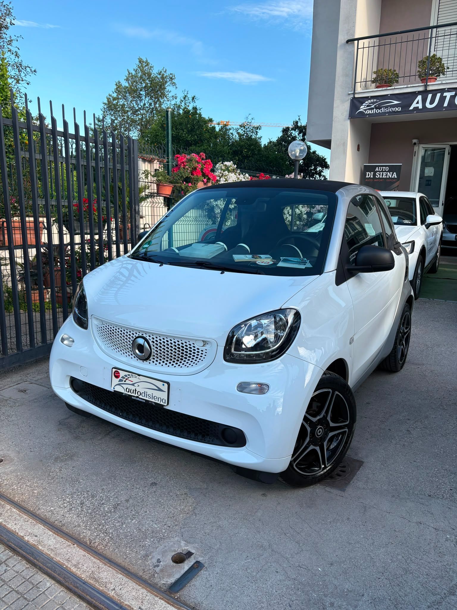 π€ SMART FORTWO YOUNGSTER β SUPER ACCESSORIATA, SOLO 71.000 KM CERTIFICATI! π€