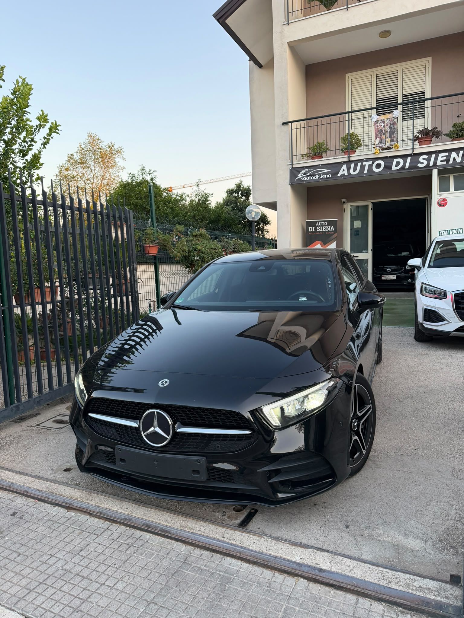 🖤🔥 MERCEDES-BENZ A180 AMG LINE EDITION 2021 – TOTAL BLACK – SOLO 41.124 KM