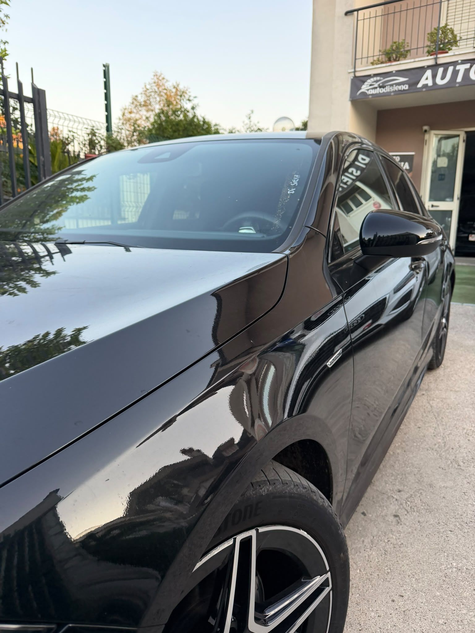 🖤🔥 MERCEDES-BENZ A180 AMG LINE EDITION 2021 – TOTAL BLACK – SOLO 41.124 KM