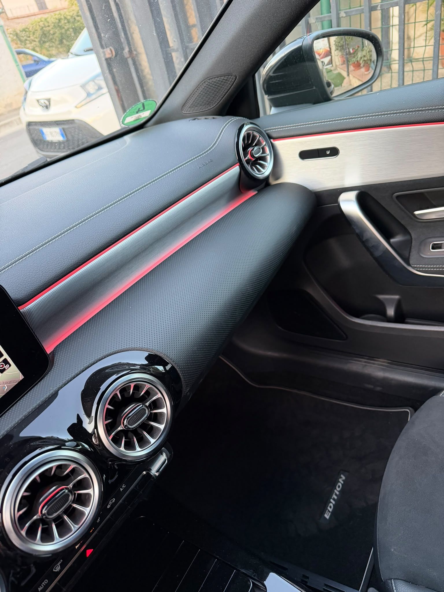 🖤🔥 MERCEDES-BENZ A180 AMG LINE EDITION 2021 – TOTAL BLACK – SOLO 41.124 KM