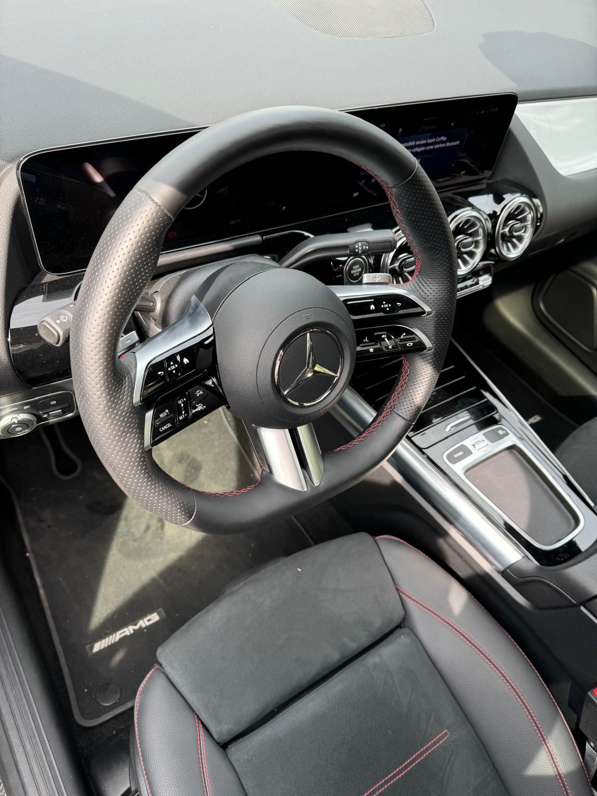 Mercedes GLA 200d AMG Line Premium Plus 2024 (Restyling)