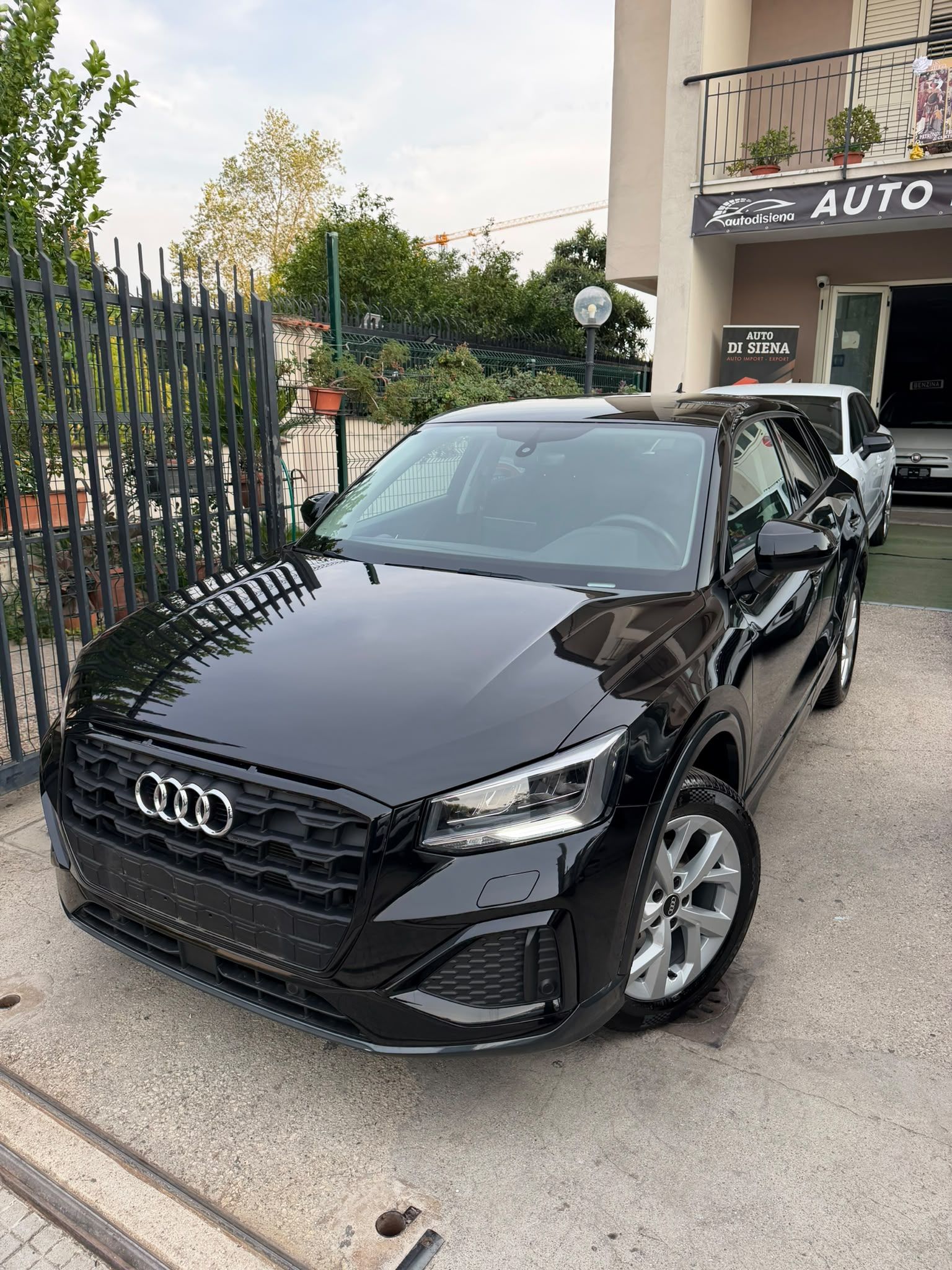 š„š¤ AUDI Q2 1.5 TFSI ā IDENTITY BLACK ā SOLO 49.000 KM