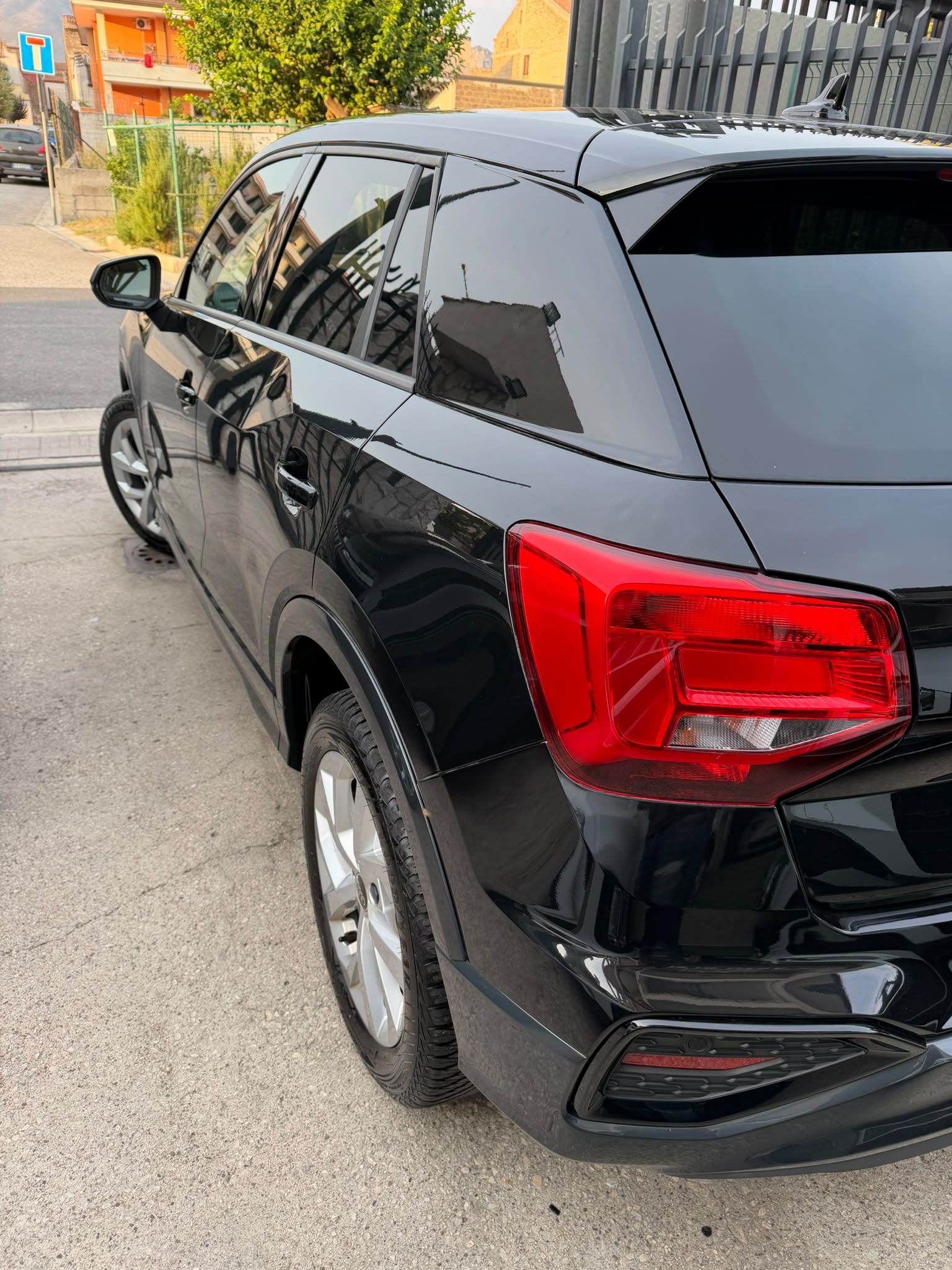 š„š¤ AUDI Q2 1.5 TFSI ā IDENTITY BLACK ā SOLO 49.000 KM