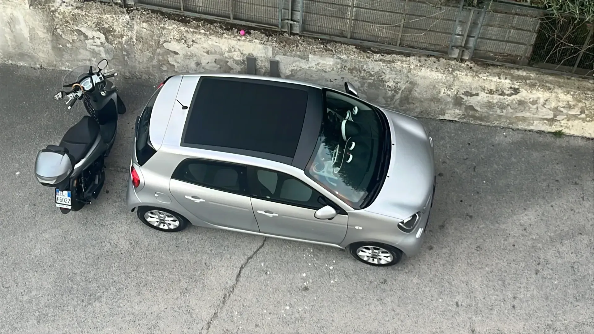 Image with no alt text