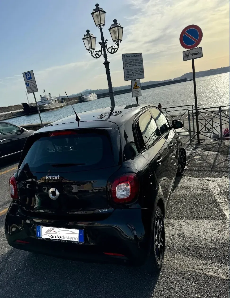 Image with no alt text