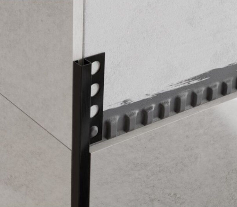 Profilo jolly quadro in acciaio nero opaco 2,5 metri